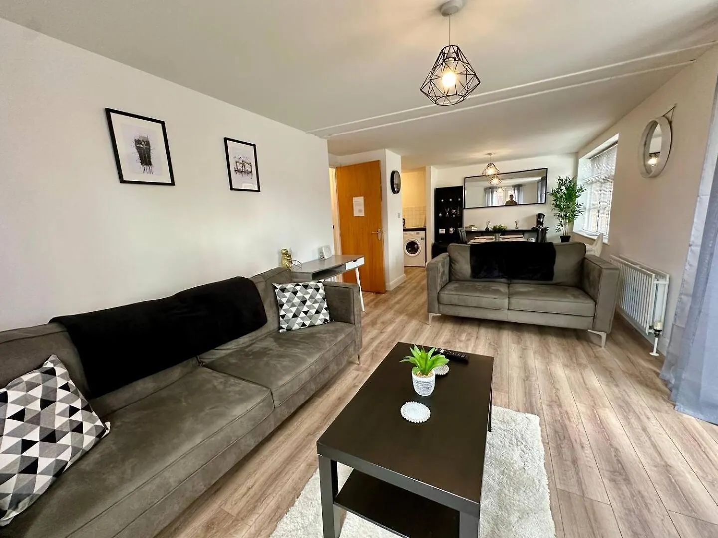 2Br City Side Apartment Belfast 0*,