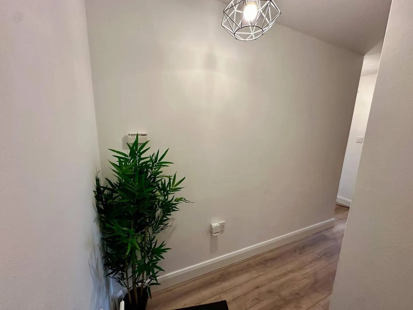 2Br City Side Apartment Belfast