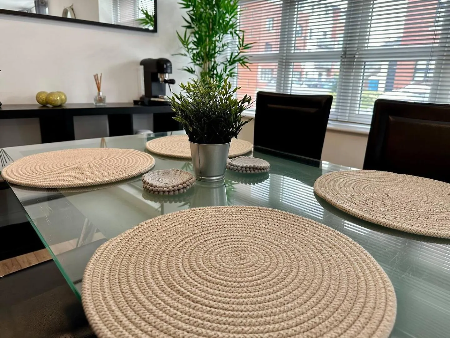 2Br City Side Apartment Belfast