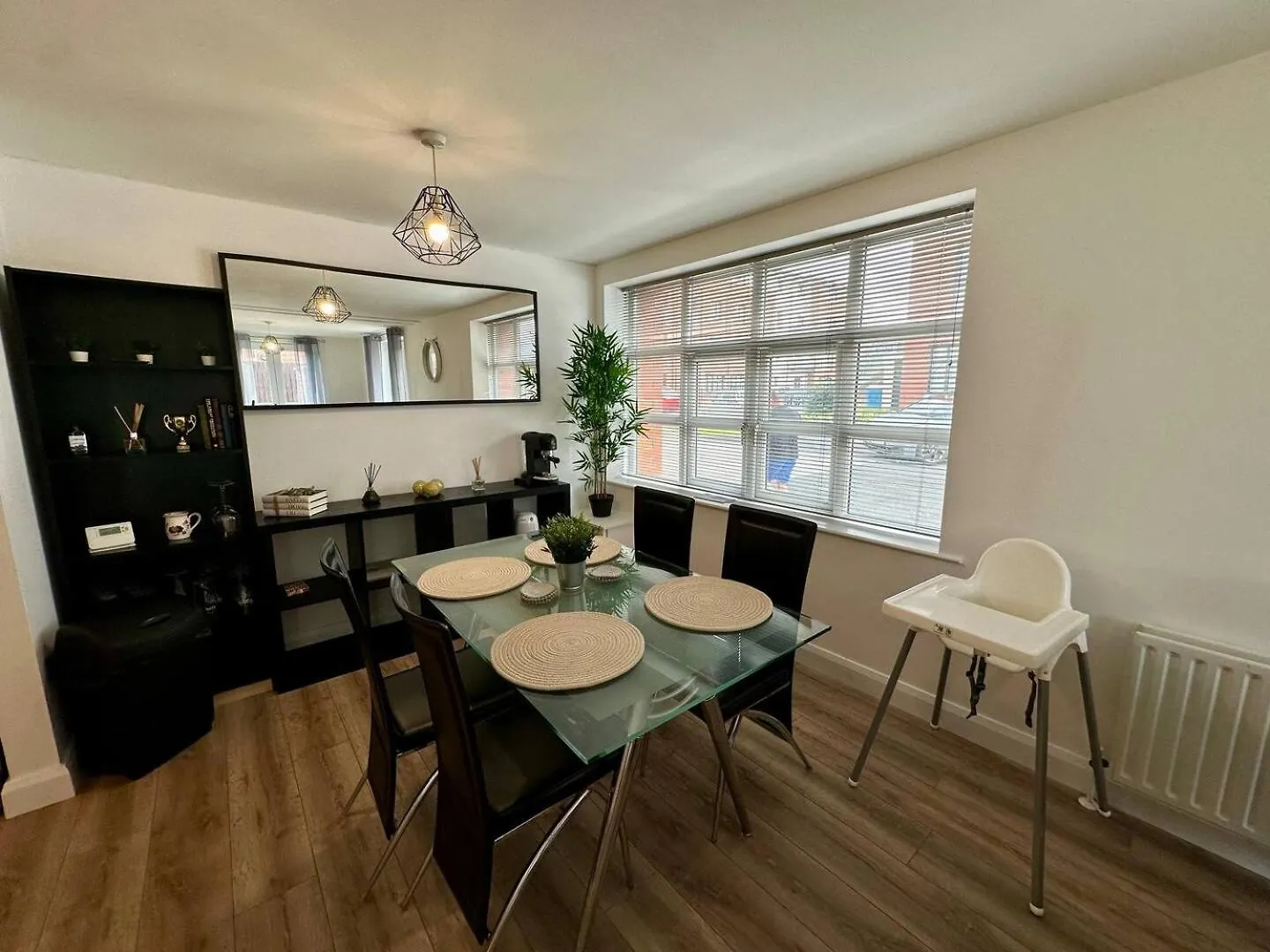 2Br City Side Apartment Belfast Großbritannien
