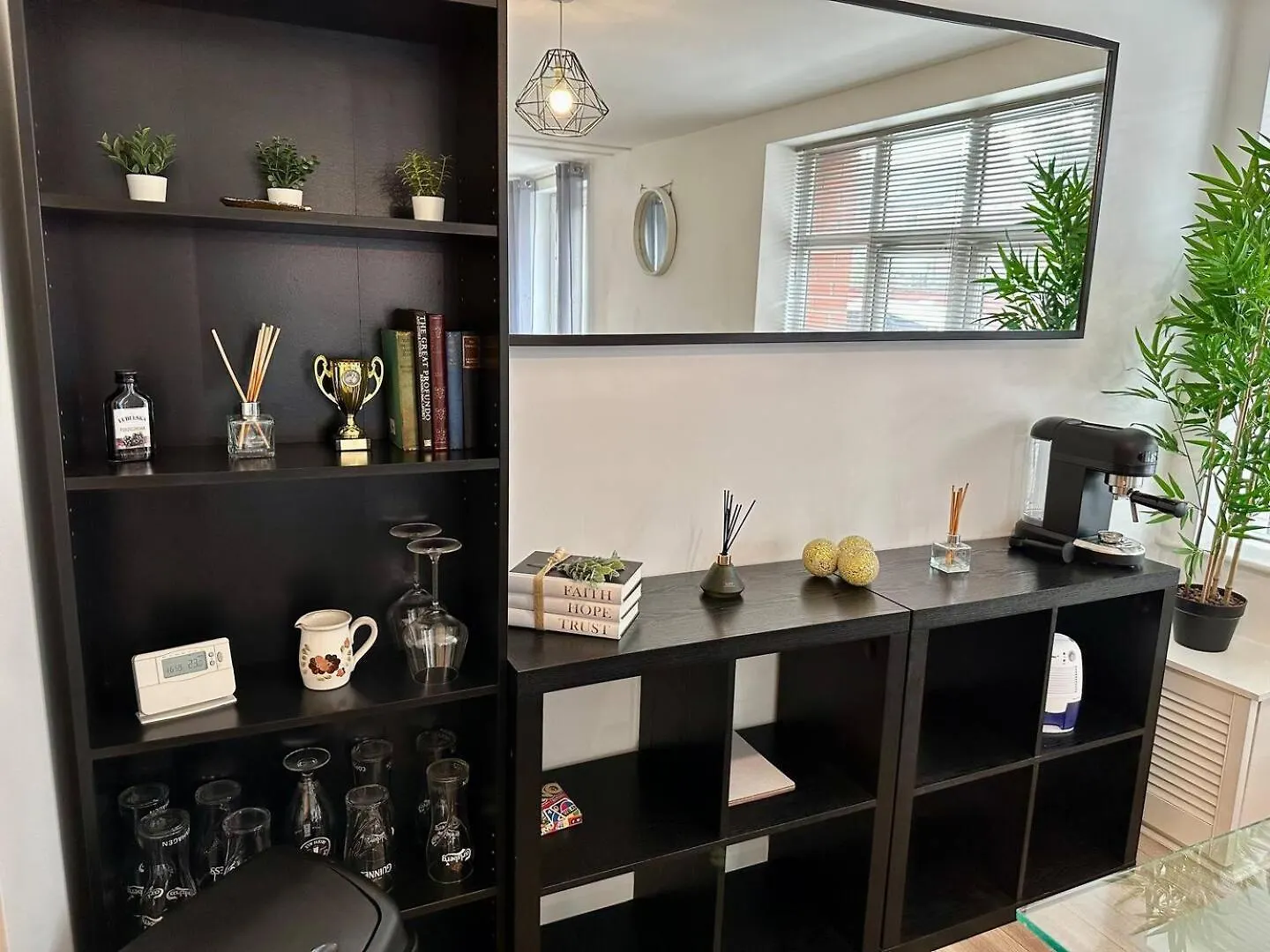 2Br City Side Apartment Belfast