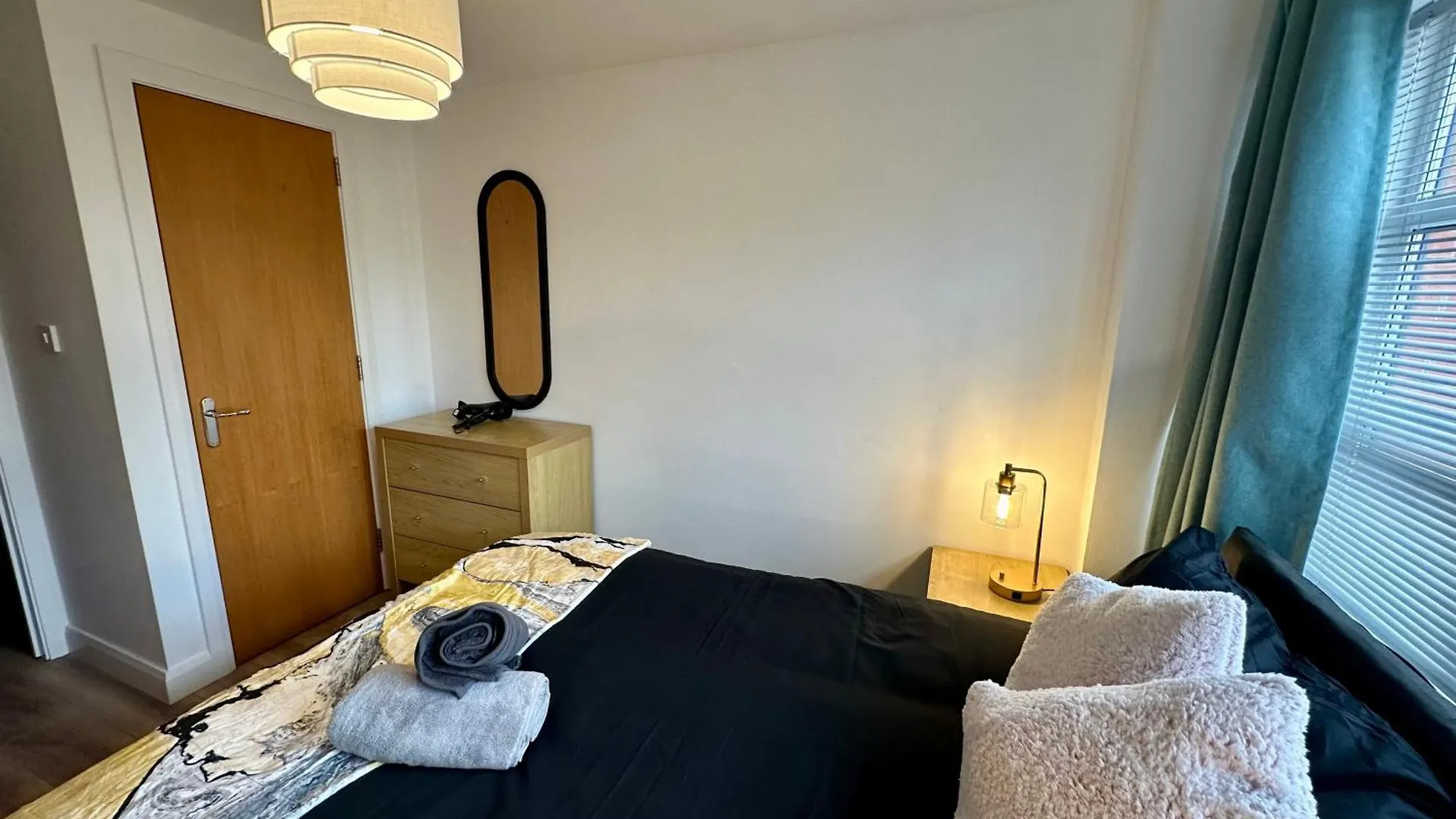 2Br City Side Apartment Belfast